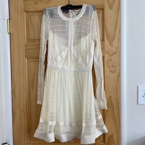 NWT! Bebe Ivory Dress. Size 4